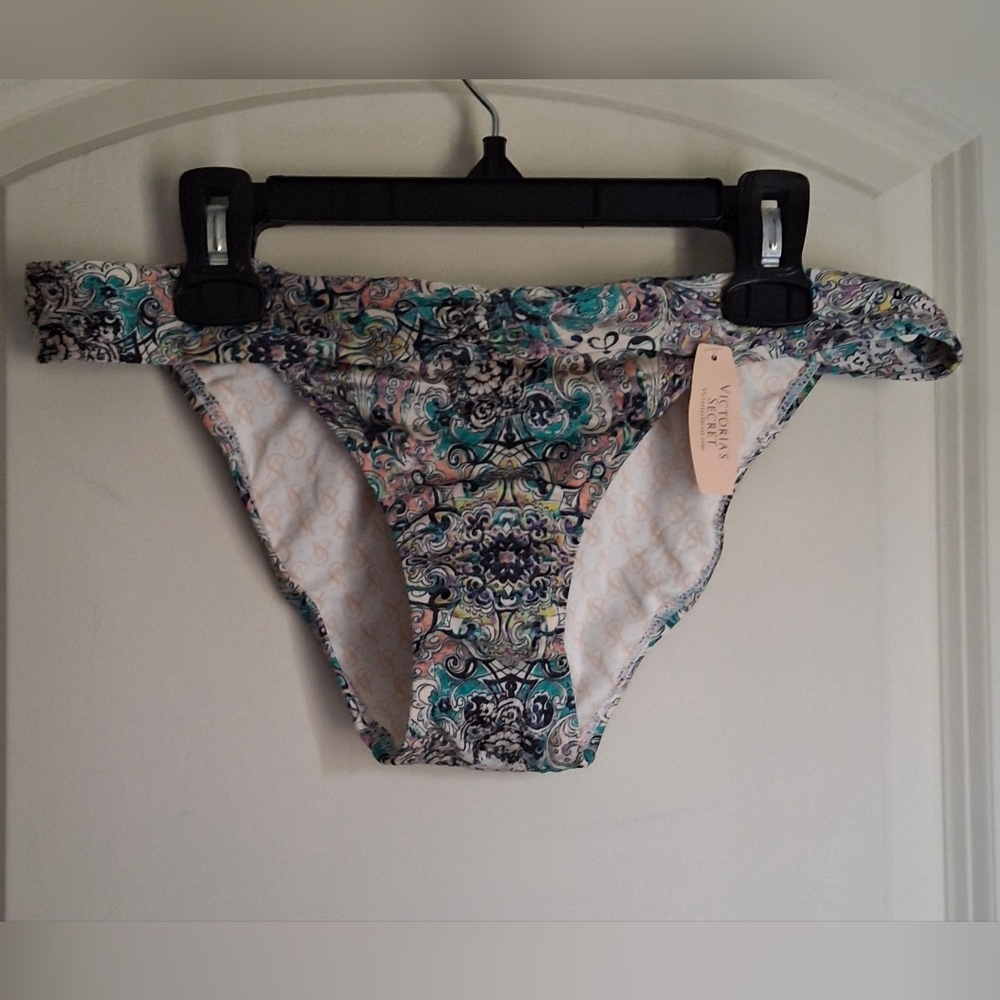 Nwt Victoria's Secret  Bikini Cheeky Brazilian Rib Swim Bottom M BEACHY CONTEMPO